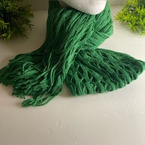 Modernly Chic Green Scarf